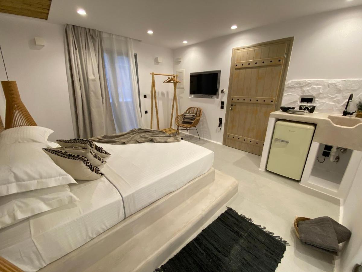 Апарт-отель Ampelos Casart Naxos City